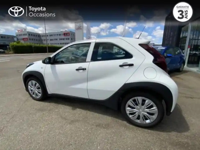 Toyota Aygo X 1.0 vvt-i 72ch active business — photo 2