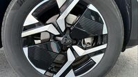 Peugeot 2008 1.2 Hybrid 110ch Allure e-DCS6 — photo 28
