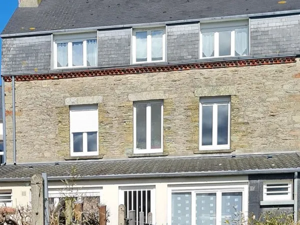 Immeuble 10 pièces 180 m²