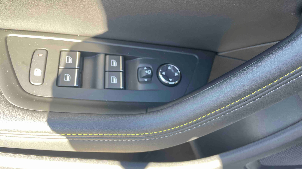 508 Hybrid4 360 e-EAT8 Peugeot Sport Engineered — photo 24