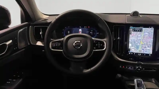 Volvo Xc60 t6 awd hybride rechargeable 253 ch+145 ch geartronic 8 — photo 16