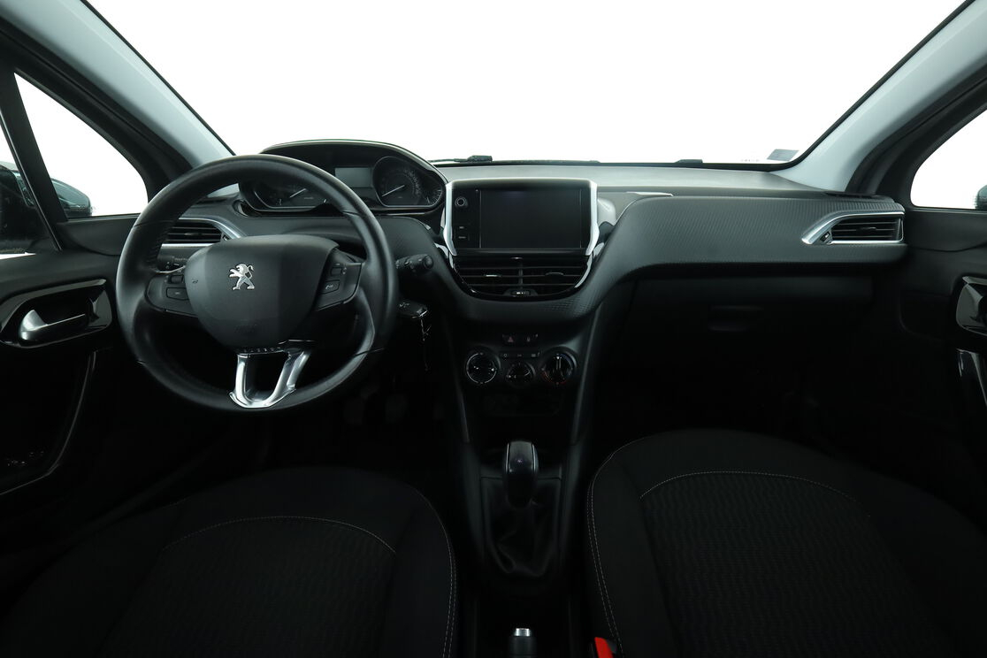 Peugeot 208 1.2 PureTech Style — photo 11