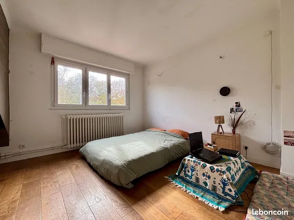 Colocation à Metz - 2 pièces (18 m²) - 415 CC