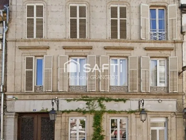APPARTEMENT 132M², 3 CHAMBRES POSSIBLE ET JARDIN COMMUN