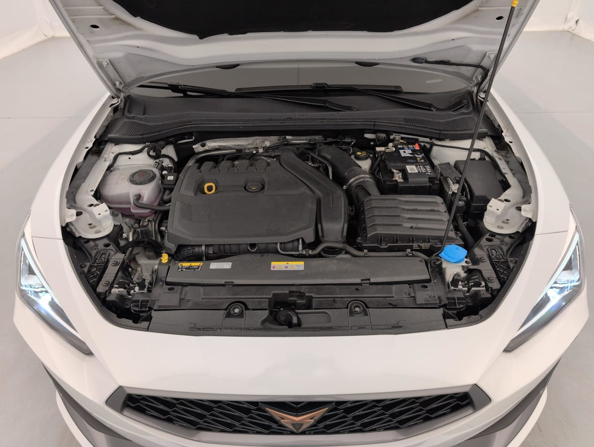 Cupra Leon — photo 21