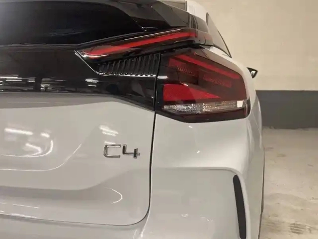 Citroën C4 bluehdi 130 eat8 — photo 17