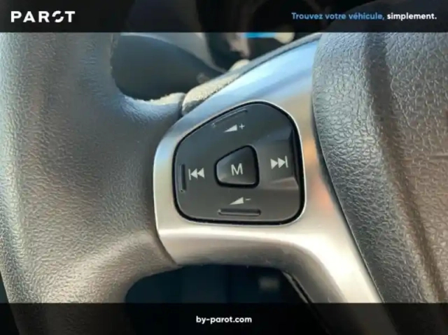 Ford Transit Courier fourgonnette 1.0e 100ch stop&amp;start trend — photo 21