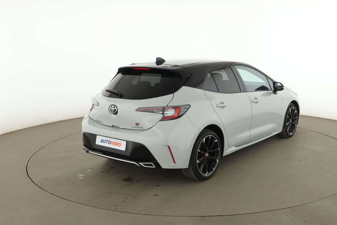 Toyota Corolla 1.8 Hybride GR Sport — photo 5