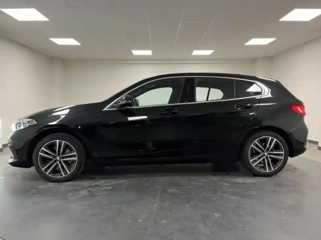 Bmw Serie 1 série 1 118da 150ch business design 8cv — photo 7