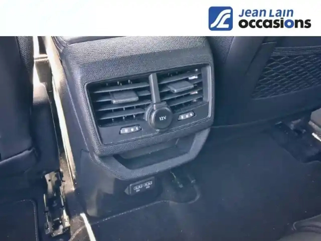 Peugeot 3008 puretech 130ch s&amp;s eat8 — photo 19