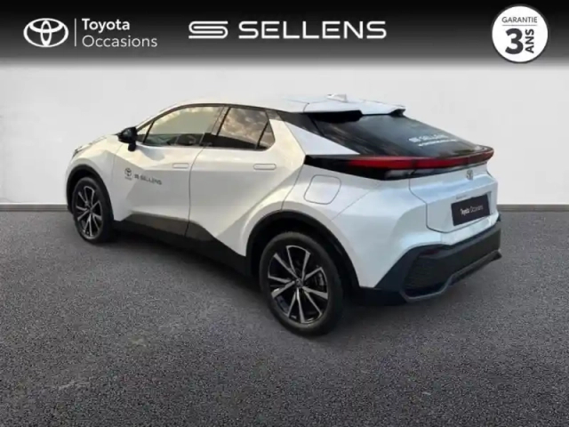 Toyota C-Hr 2.0 hybride rechargeable 225ch design my25 — photo 2