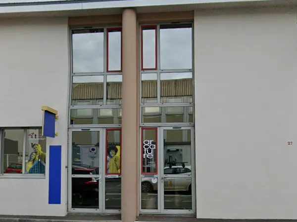 Local à louer 60 m² - LA ROCHELLE