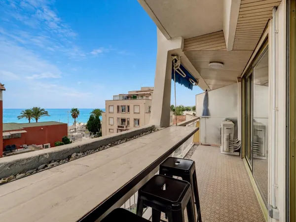 CROS-DE-CAGNES - 3 PIÈCES 68 M² - VUE MER - TERRASSE