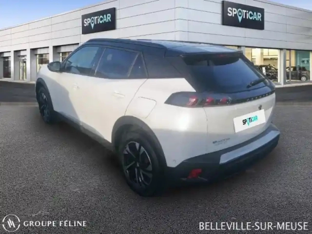Peugeot 2008 e- 136ch gt — photo 7