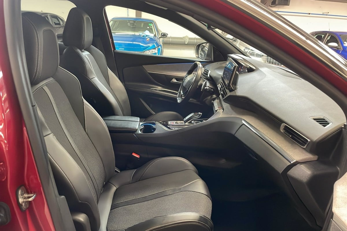Peugeot 3008 — photo 9