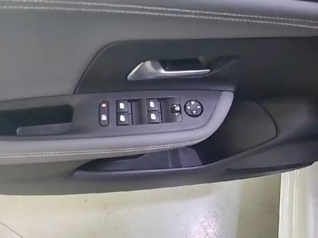 Opel Mokka electrique 136 ch &amp; batterie 50 kwh — photo 19