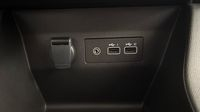 Renault Clio 1.0 TCe 90ch Evolution - 25 — photo 30