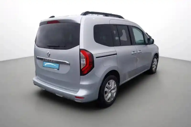 Renault Kangoo blue dci 115 — photo 72