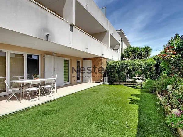 Magnifique Appartement de type 3 avec terrasse, jardin et place privative sur Marignane
