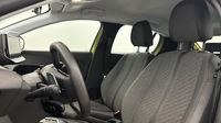Peugeot 208 1.2 Hybrid 100ch Active e-DCS6 — photo 12