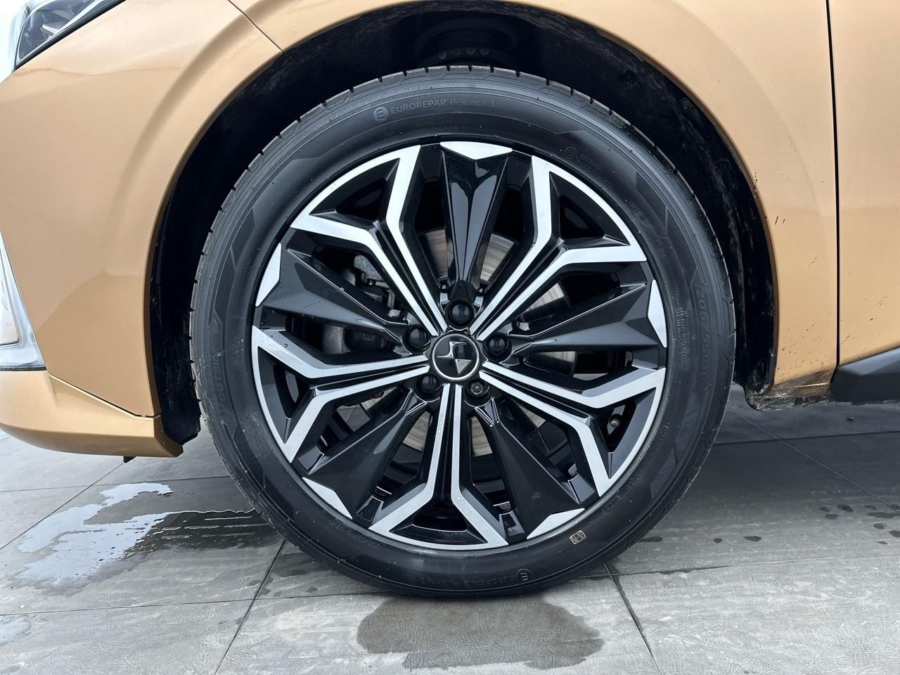 Ds Ds 4 puretech 180 eat8 rivoli — photo 14