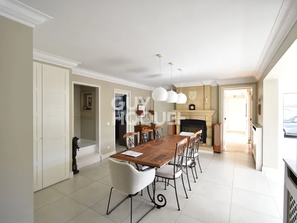 Maison Marles-en-brie 7 pièce(s) 180 m2