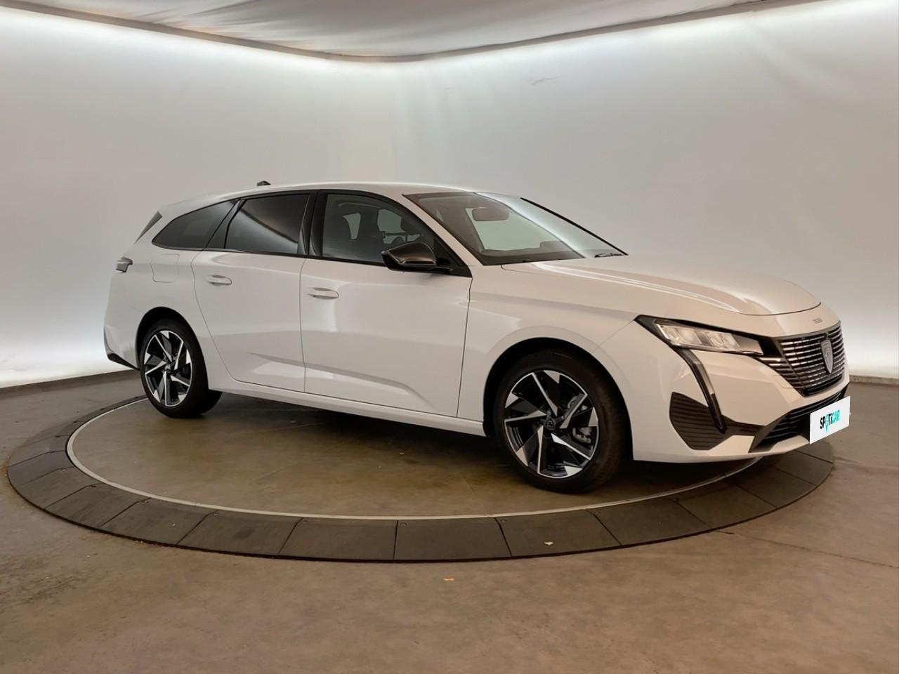 Peugeot 308 sw hybrid 145 e-dcs6 allure — photo 3