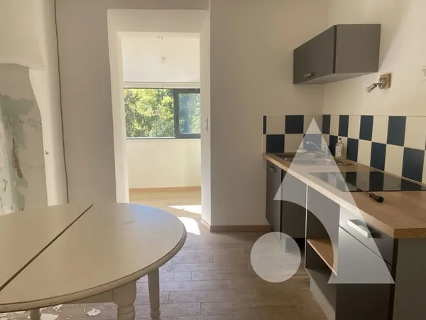 Appartement provençal à Salernes 2 pièce(s)