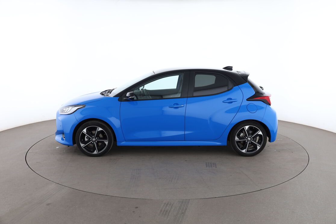 Toyota Yaris 1.5 Hybride Premiere — photo 2