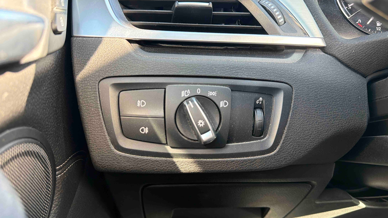 BMW X1 sDrive 18i 140 ch DKG7 — photo 26