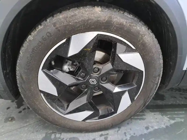 Renault Captur tce 90 ch — photo 102