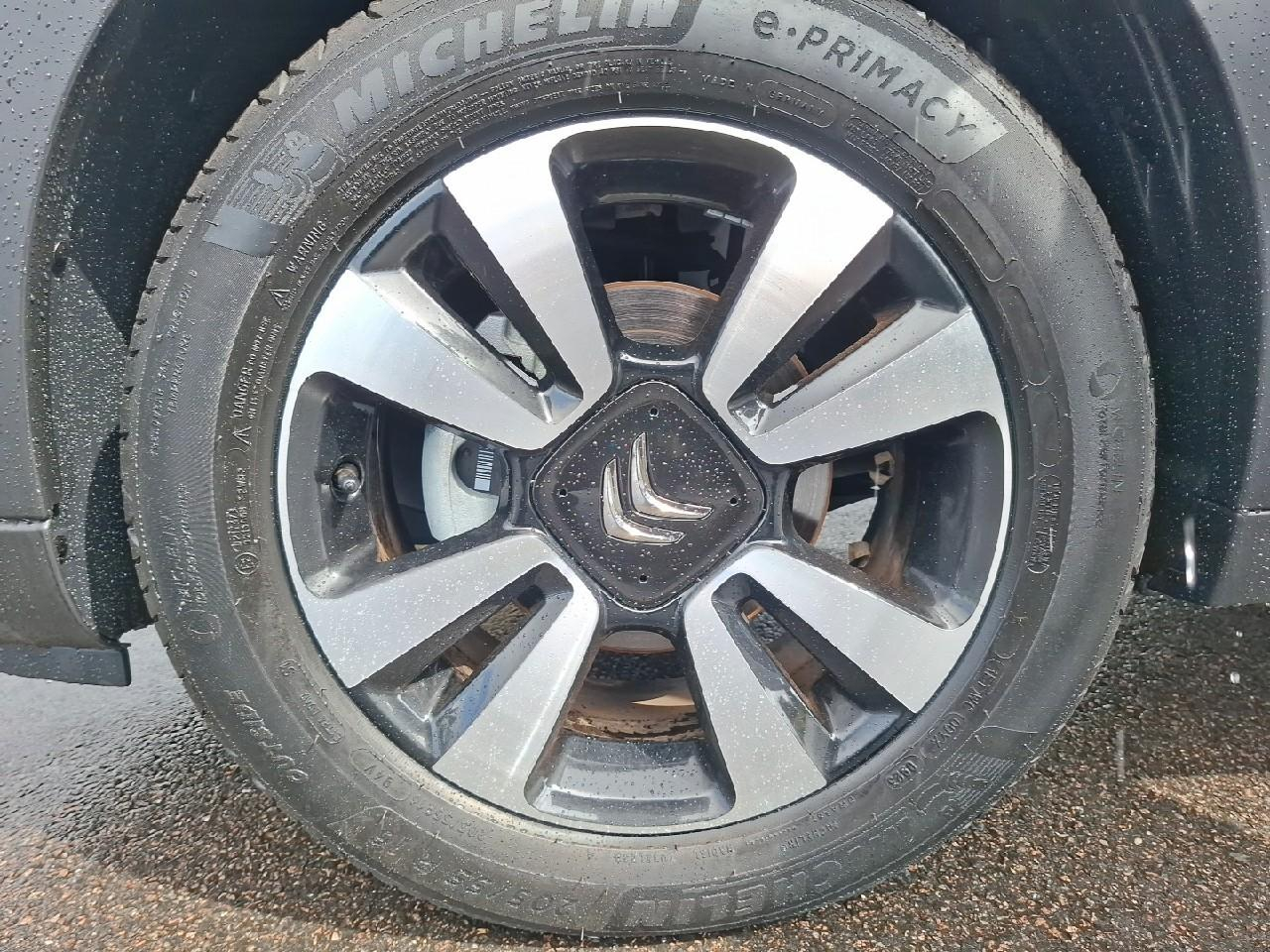 Citroën C3 1.2 puretech 83ch s&s shine — photo 11