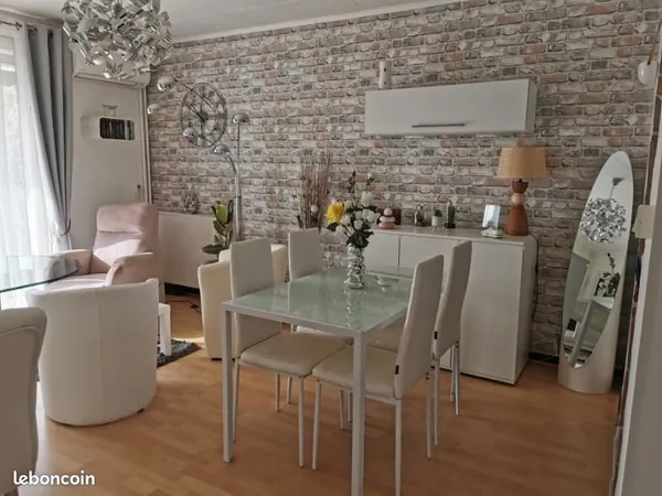 Appartement - 2 pièces - 50 m² - 1er étage