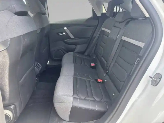 Citroën C4 puretech 130 s&amp;s eat8 — photo 12