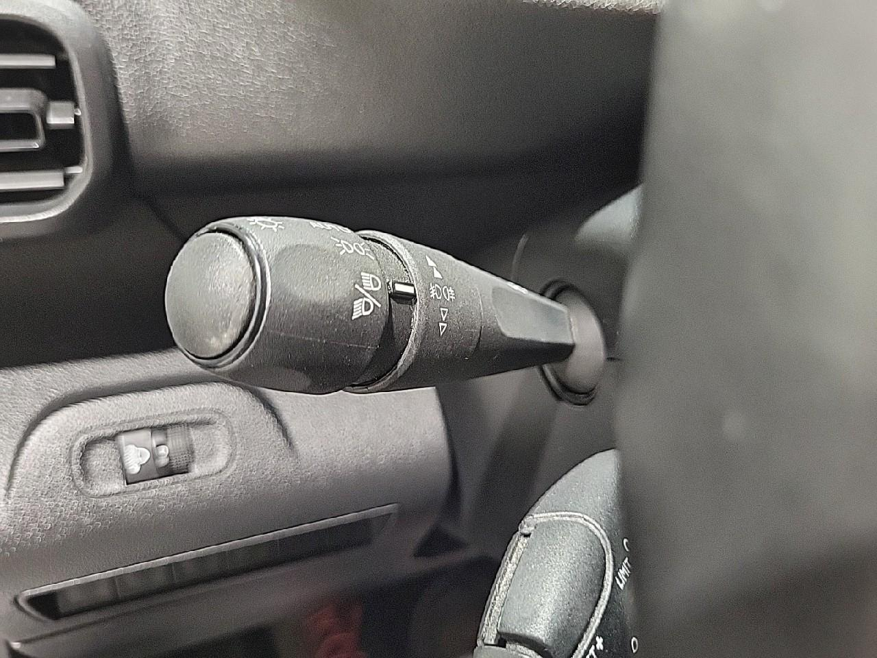 Peugeot Partner fourgon standard 650 kg bluehdi 100 s&s bvm6 aspha — photo 18