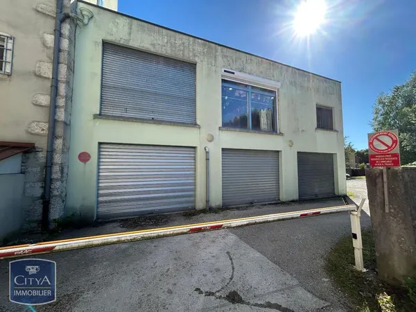 Local 120 m²
