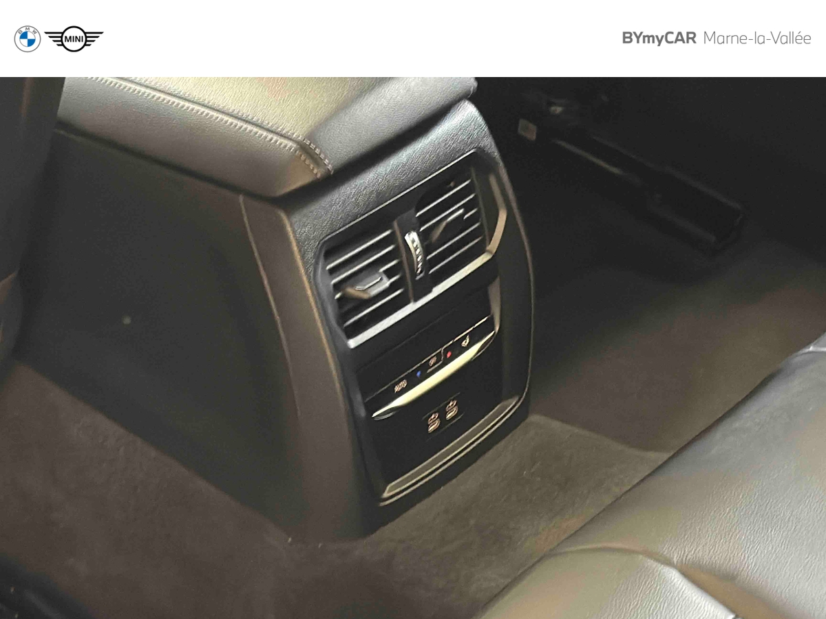 BMW Touring 320i 184 ch BVA8 — photo 30