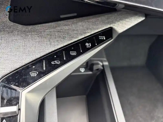 Peugeot 5008 plug-in hybrid 195 e-dcs7 — photo 15