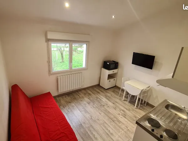 Studio 1er étage