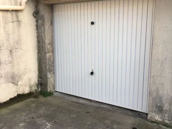 Garage Box