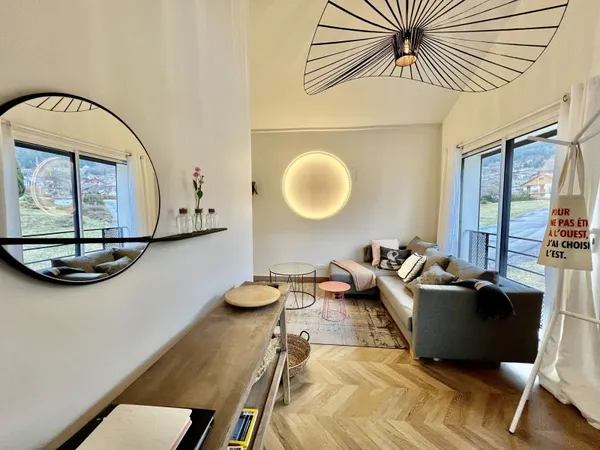 Vends grande maison entièrement rénovée à Gérardmer avec vue pistes et proche du lac