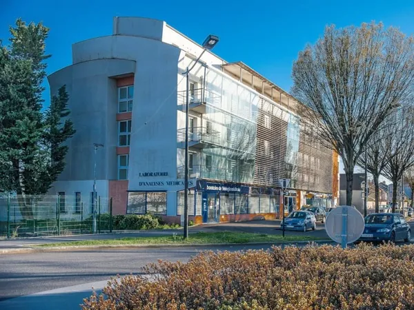 Bel Appartement T4 avec Balcon