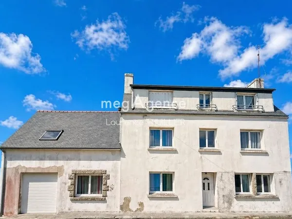 Maison 8 pièces 205 m²