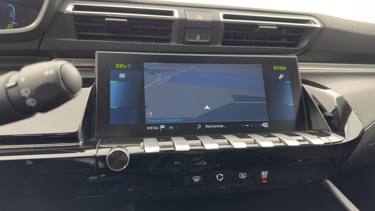 Peugeot 508 SW Hybrid 225 e-EAT8 — photo 25