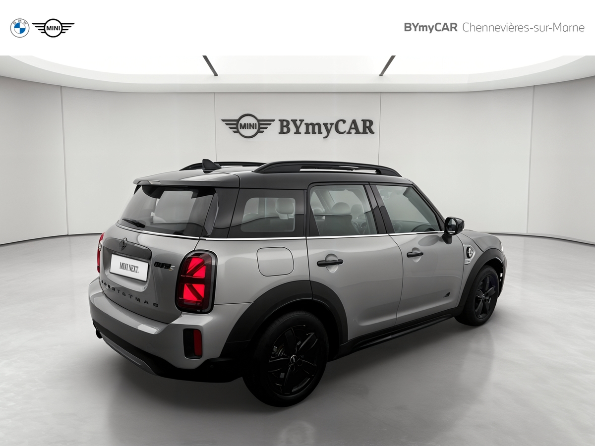 Mini Countryman 125 - 95 ch ALL4 BVA6 — photo 5