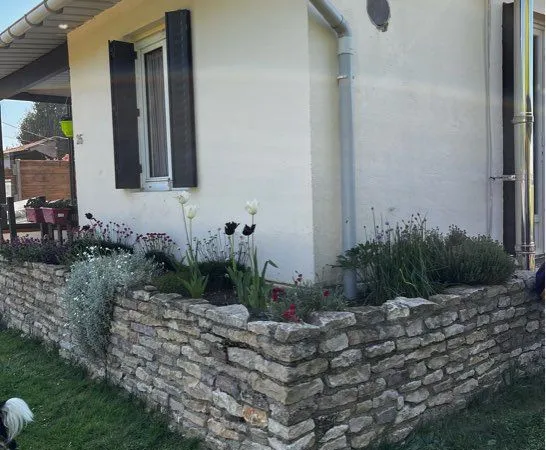 Jolie maison de vacances en bord de Saône