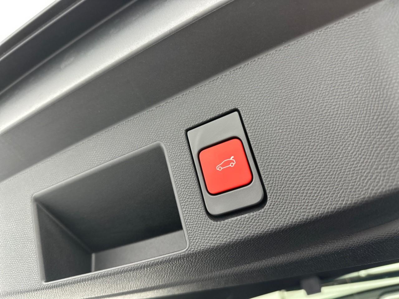 Citroën C5 Aircross hybride 145 ch e-dcs6 max — photo 34