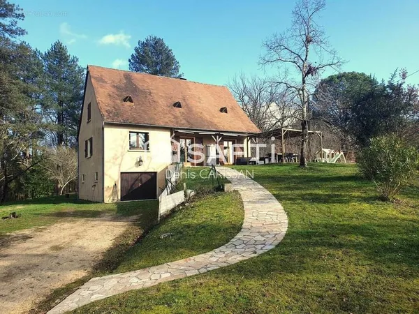 Maison 5 pièces 162 m²