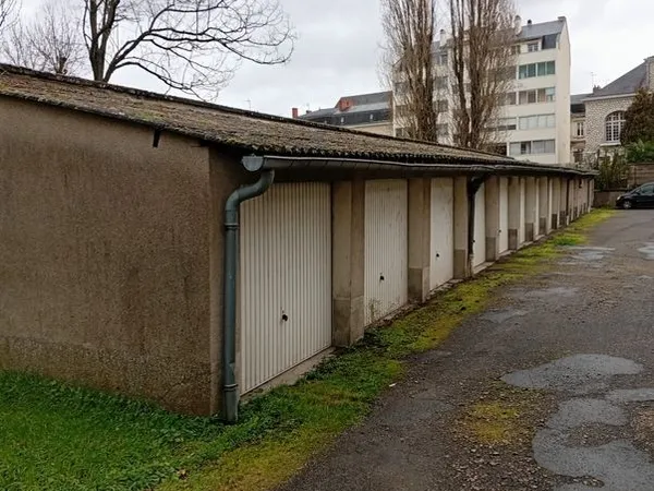 Vente garage fermé Saumur