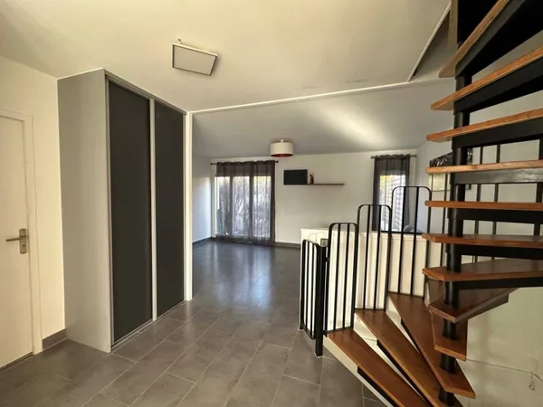 Maison 4 pièces 94 m²
